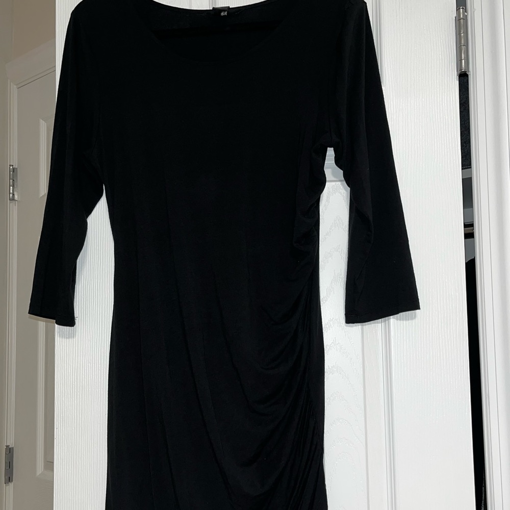 H&M Black cotton long sleeve dress with side cinching size L